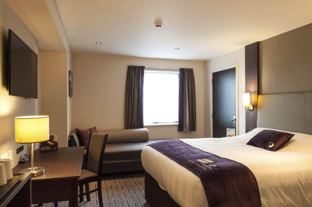 Premier Inn London Croydon West - Purley A23 Chambre photo