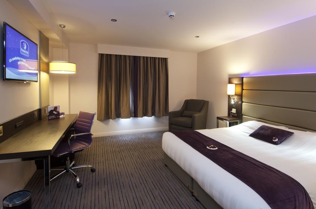 Premier Inn London Croydon West - Purley A23 Chambre photo