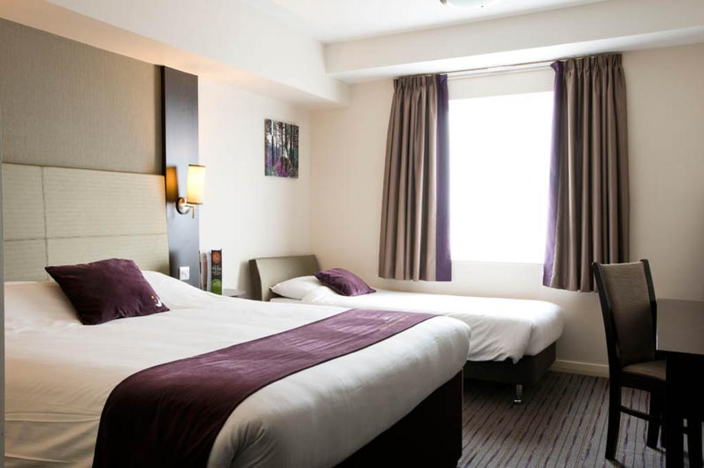 Premier Inn London Croydon West - Purley A23 Chambre photo