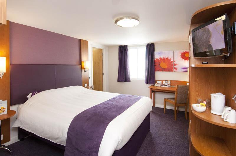 Premier Inn London Croydon West - Purley A23 Extérieur photo